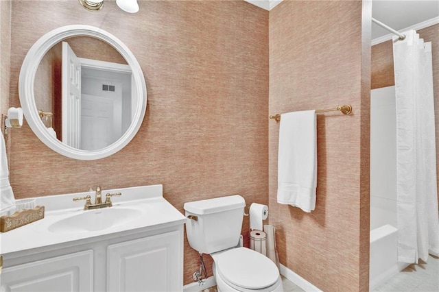 bathroom featuring toilet, vanity, wallpapered walls, crown molding, and shower / bath combo with shower curtain