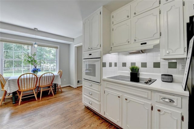 1744 Chateau Dr, Dunwoody, GA 30338