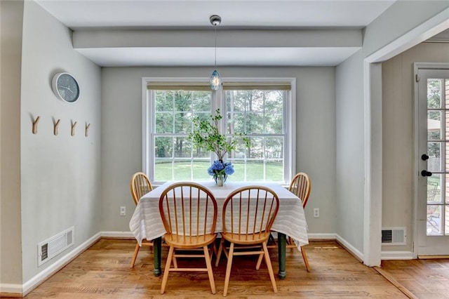 1744 Chateau Dr, Dunwoody, GA 30338