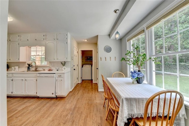 1744 Chateau Dr, Dunwoody, GA 30338