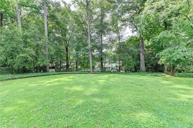1744 Chateau Dr, Dunwoody, GA 30338