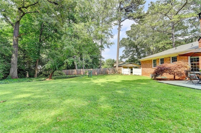 1744 Chateau Dr, Dunwoody, GA 30338