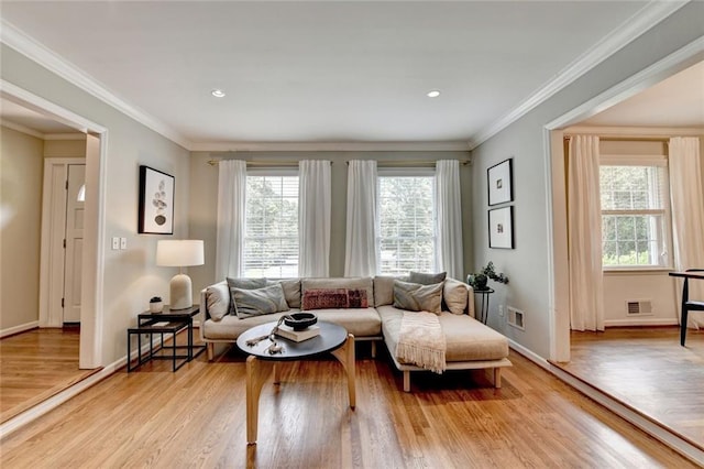 1744 Chateau Dr, Dunwoody, GA 30338