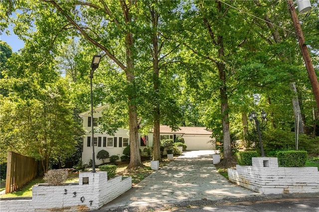 3307 Pointe Bleue Ct, Decatur, GA 30034 - surrounding community with fence