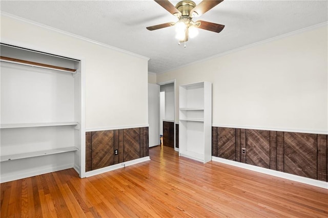 1729 Norden Rd, Riverdale, GA 30296 - interior space featuring a textured ceiling, wood finished floors, ceiling fan, and crown molding