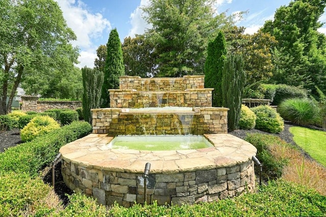 1630 Eaglerock Dr, Suwanee, GA 30024 - view of community sign