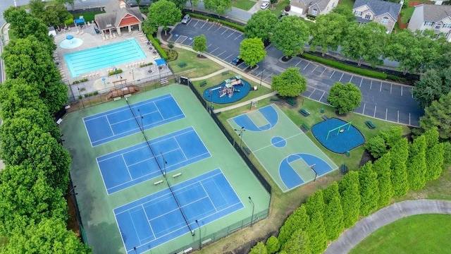 1630 Eaglerock Dr, Suwanee, GA 30024 - bird's eye view of a pool area