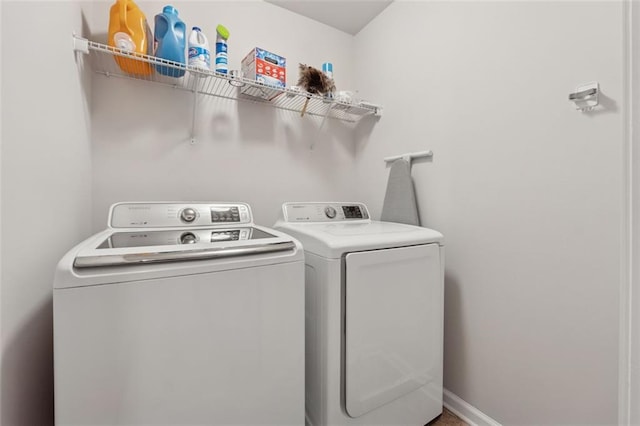 81 Birch River Pointe, Dallas, GA 30132 - laundry area featuring separate washer and dryer and baseboards