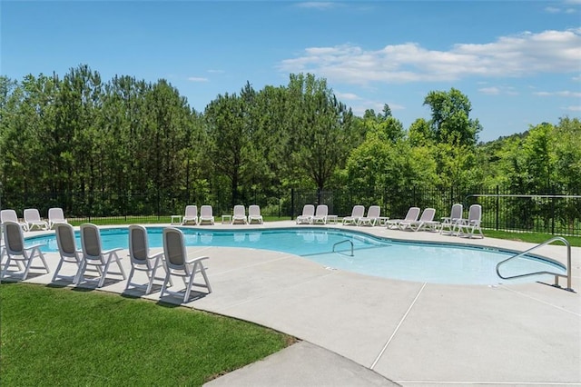 81 Birch River Pointe, Dallas, GA 30132 - community pool with a patio area