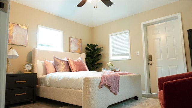 bedroom featuring ceiling fan