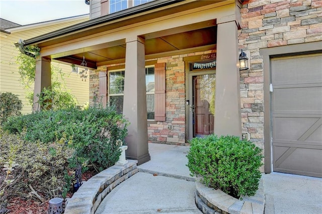 entrance to property with covered porch