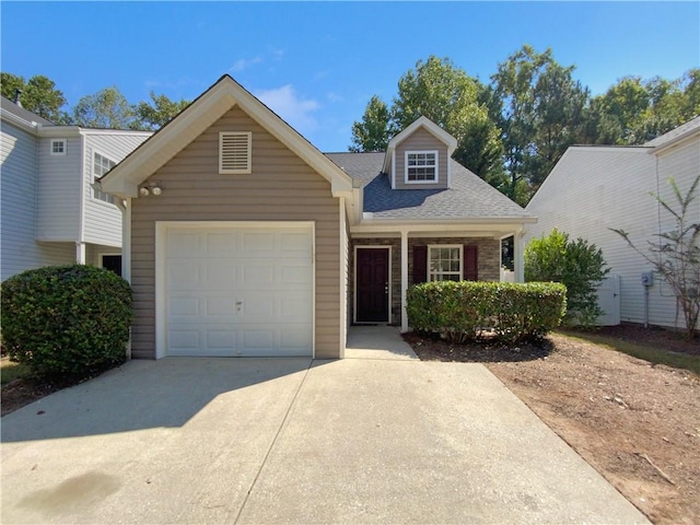 view of front facade with a garage