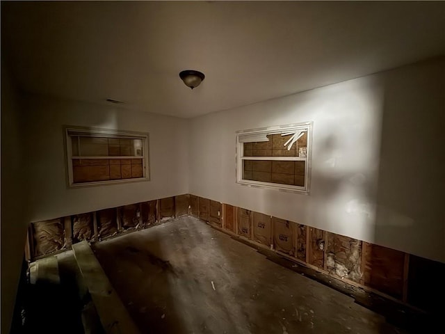 1106 Donnelly Ave SW, Atlanta, GA 30310 - detailed view of concrete flooring