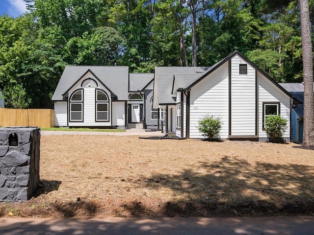 3100 Mount Gilead Rd SW, Atlanta, GA 30311 - view of front of property featuring view of scattered trees