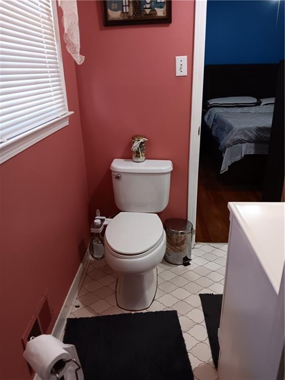 bathroom featuring toilet