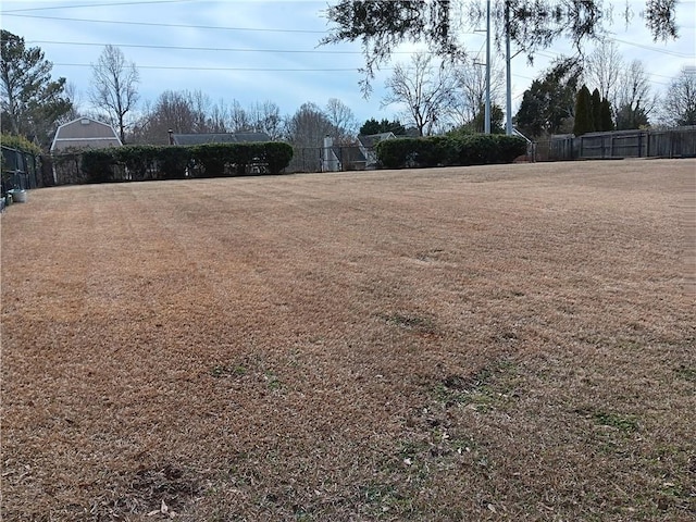 2479 Kingsland Dr, Dunwoody, GA 30360 - view of yard