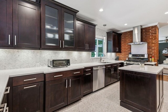 6878 Brandon Mill Rd, Sandy Springs, GA 30328