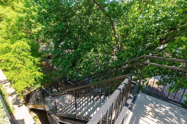 451 Burton Dr Unit 32, Alpharetta, GA 30009 - wooden terrace featuring stairs