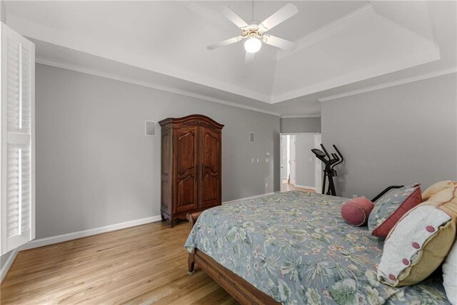 2026 Cresthaven Walk, Woodstock, GA 30189 - laundry area featuring cabinet space, washing machine and clothes dryer, and baseboards