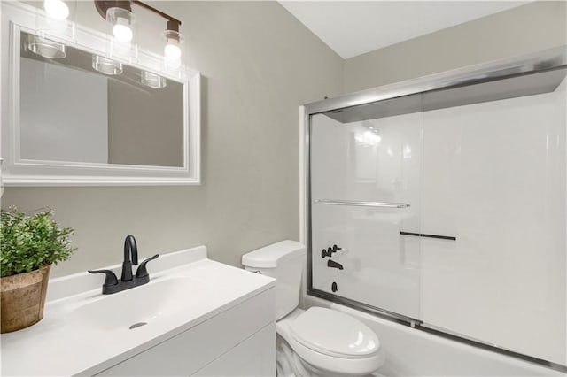 558 Newlin Ct, Lawrenceville, GA 30046 - full bath featuring vanity and enclosed tub / shower combo