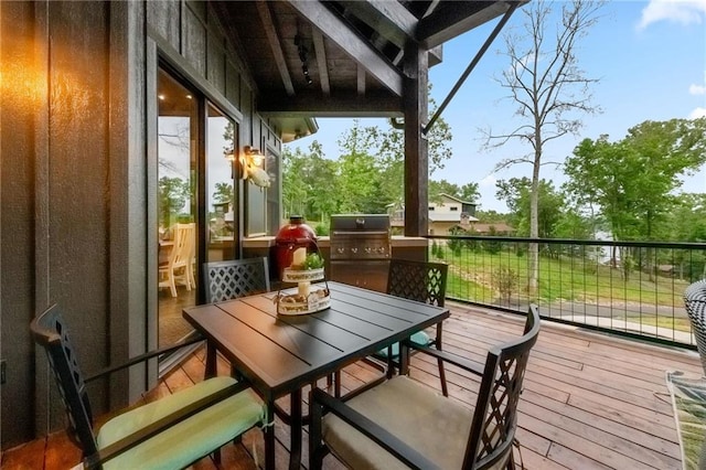 balcony featuring grilling area