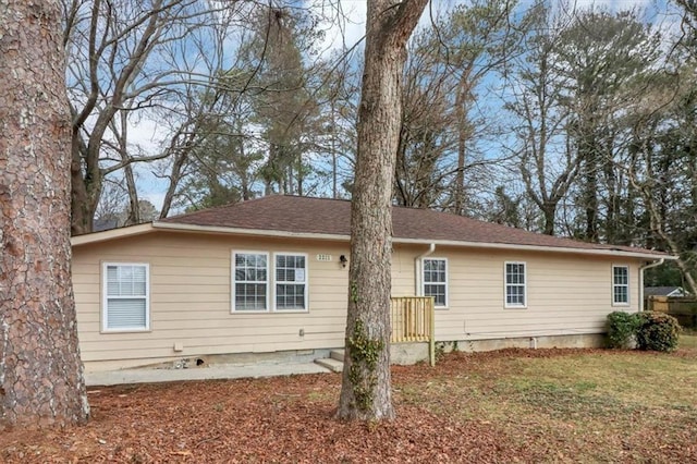 2222 Mcafee Rd, Decatur, GA 30032 - rear view of house with a yard