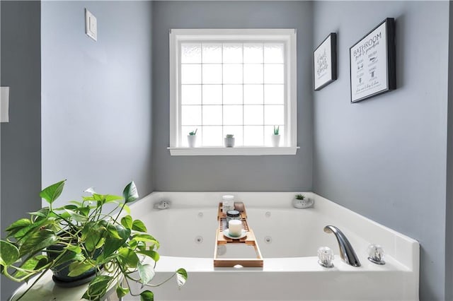 70 Lake Charles Xing, Covington, GA 30016 - full bath featuring a tub with jets