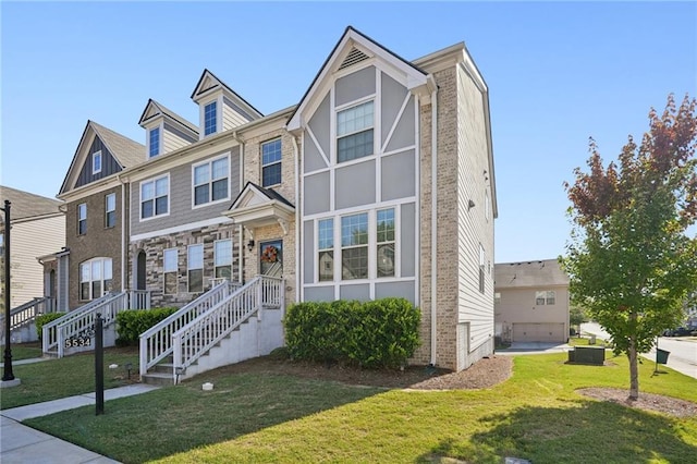 view of front of house with a front lawn