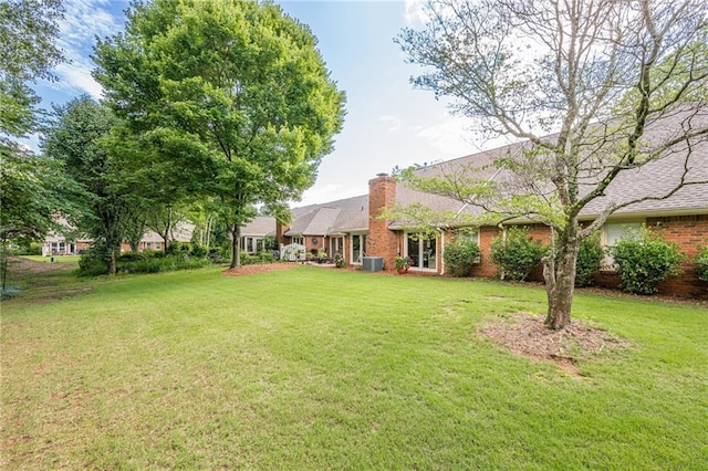 535 Brickleberry Ln, Roswell, GA 30075 - view of grassy yard