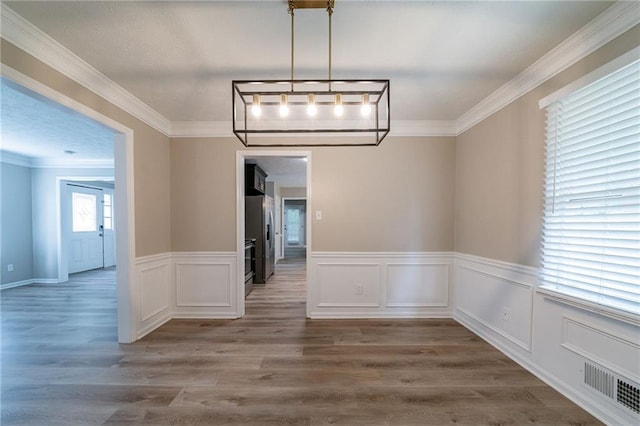 bathroom with shower / washtub combination