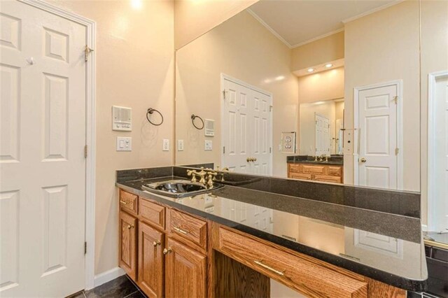 5170 Stone Croft Trl, Atlanta, GA 30331 - bathroom featuring tile patterned floors, vanity, and ornamental molding
