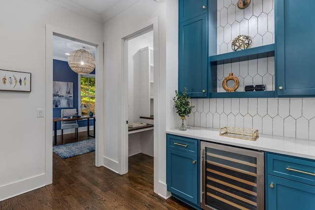 1461 Bubbling Creek Rd NE, Brookhaven, GA 30319 - indoor bar with wine cooler, dark wood-style flooring, backsplash, and baseboards