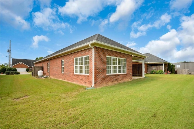 exterior space featuring a lawn