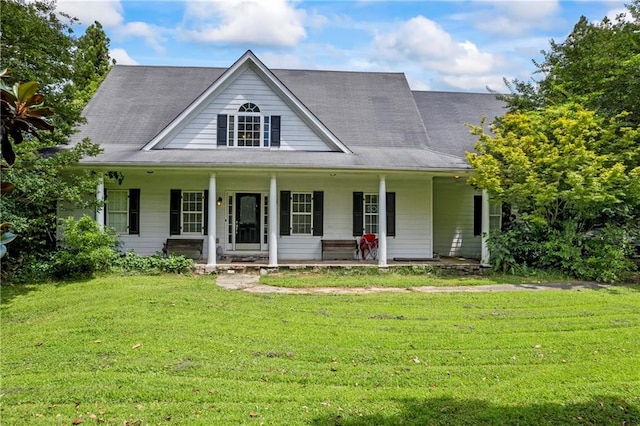 38 Olde Wick Trl, Hoschton, GA 30548 - farmhouse inspired home featuring a front lawn and covered porch