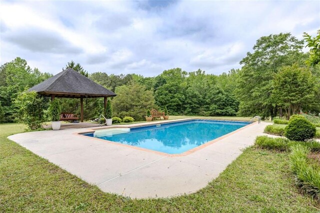 7174 Rockmart Rd, Silver Creek, GA 30173 - pool with a yard, a gazebo, a patio area, and a view of trees