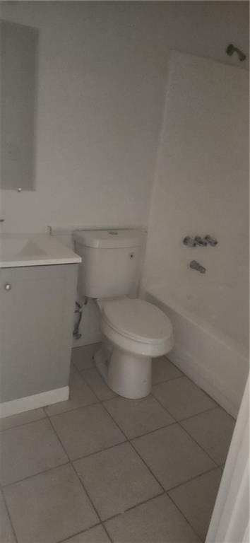 991 Park Creek Cir, Lawrenceville, GA 30044 - full bathroom with tile patterned floors, vanity, toilet, and bathtub / shower combination