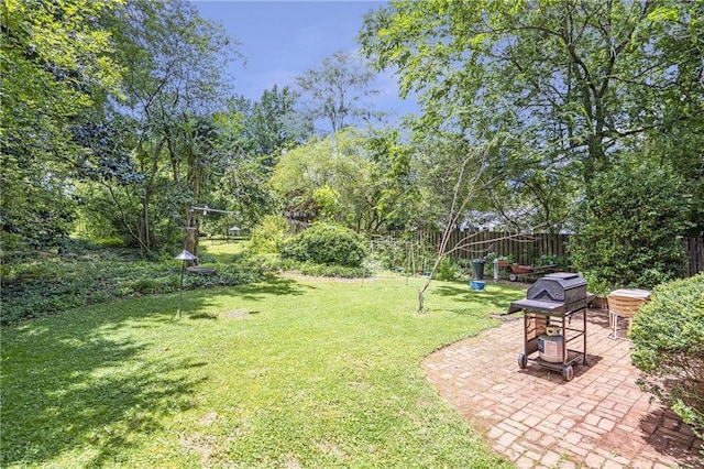 1908 E Roxboro Rd NE, Atlanta, GA 30324 - view of yard with a patio area