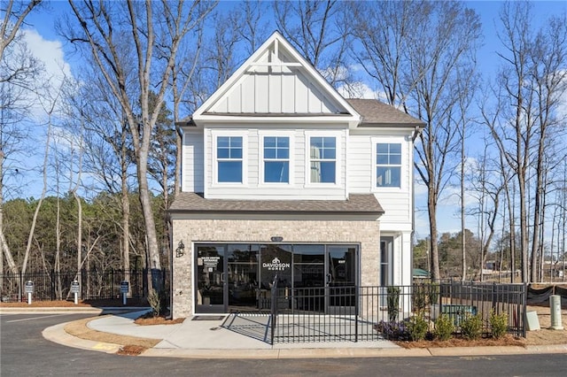 702 Smokey Quartz Way, Kennesaw, GA 30144 - craftsman inspired home featuring fence, a shingled roof, and board and batten siding