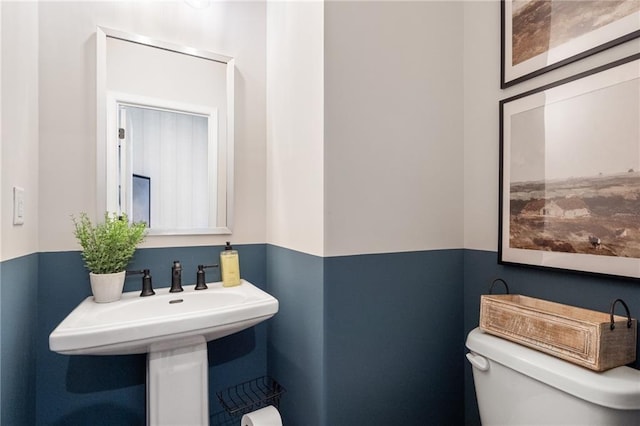 702 Smokey Quartz Way, Kennesaw, GA 30144 - half bath with toilet