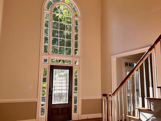 view of foyer entrance