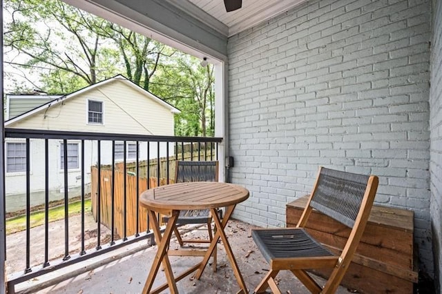 balcony with ceiling fan