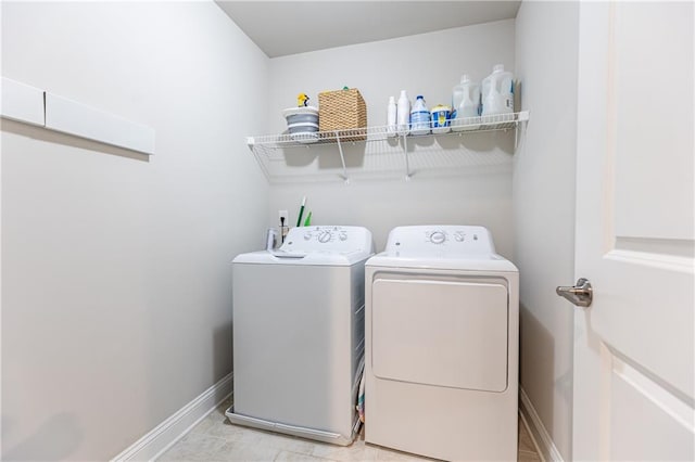 3133 Quinn Pl, Atlanta, GA 30341 - washroom featuring washer and clothes dryer and baseboards