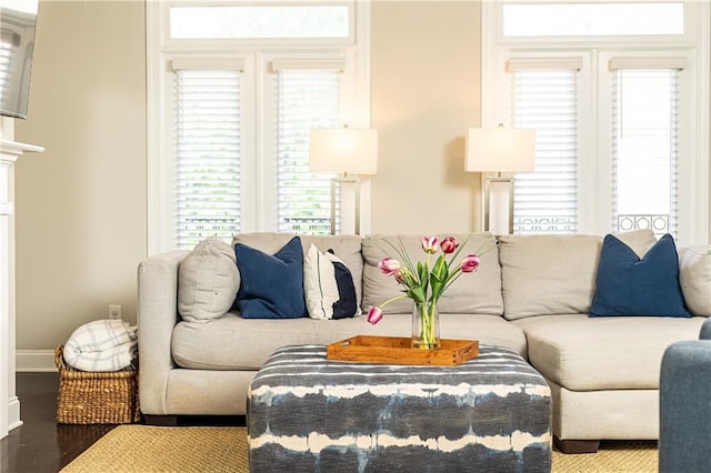 3133 Quinn Pl, Atlanta, GA 30341 - living area featuring wood finished floors and baseboards
