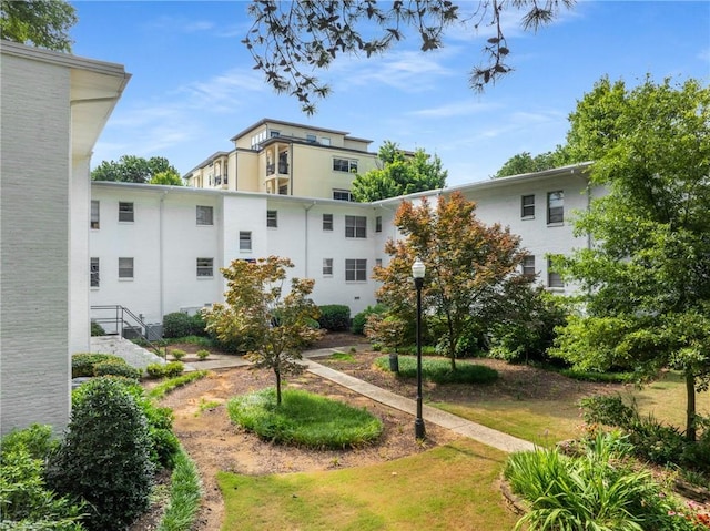 2240 Cheshire Bridge Rd NE Unit 206, Atlanta, GA 30324 - view of property