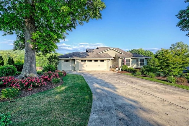 502 Cottage Crest Dr, Clarkesville, GA 30523 - single story home with an attached garage and driveway