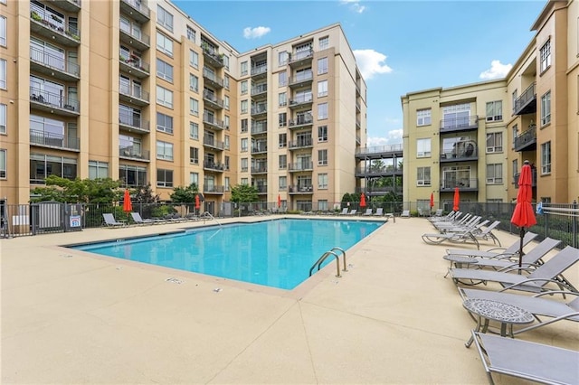 711 Cosmopolitan Dr NE Unit 802, Atlanta, GA 30324 - community pool with a patio area