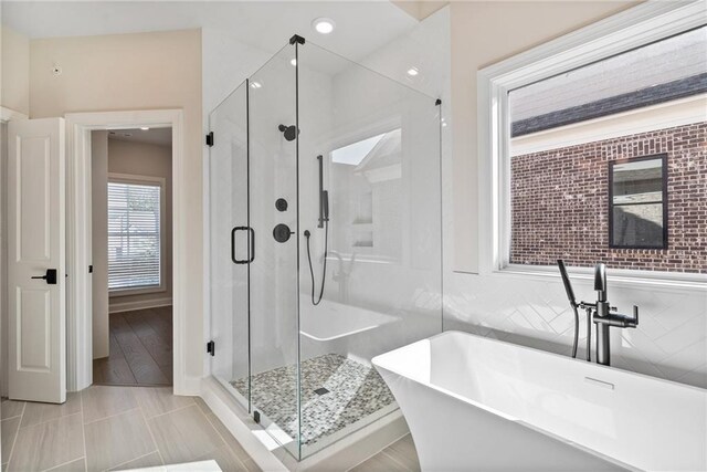 235 Briscoe Way Unit 7, Alpharetta, GA 30009 - full bath with a soaking tub and a shower stall
