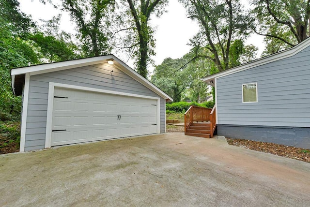 view of detached garage