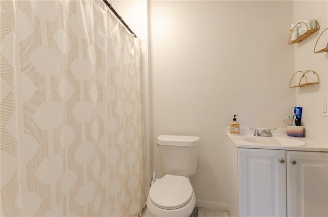 6828 New Fern Ln, Flowery Branch, GA 30542 - bathroom with vanity and curtained shower