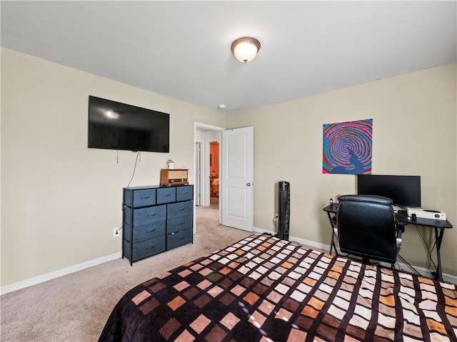 view of carpeted bedroom